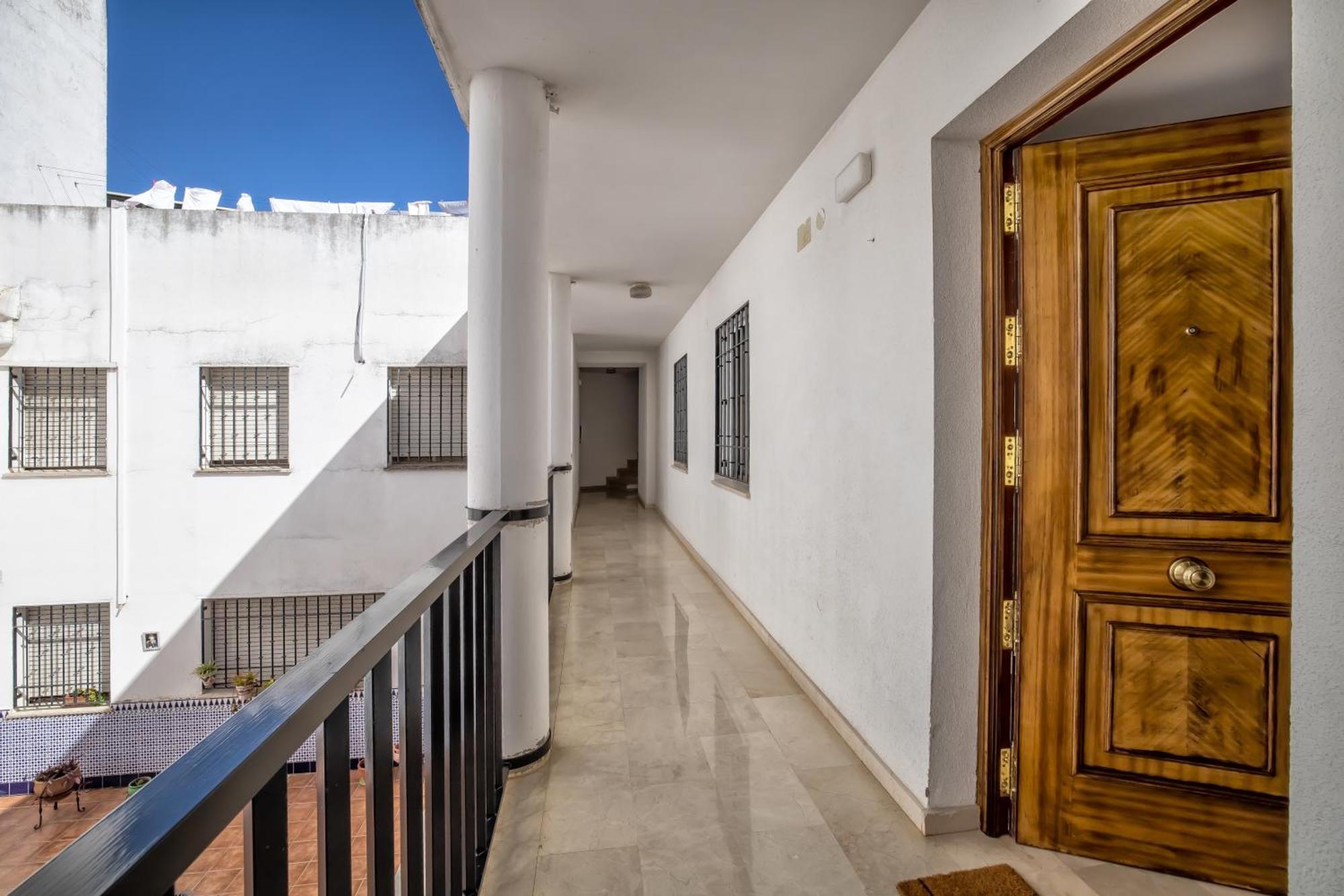 Las Azucenas De Conchaa- Parking Privado Gratuito Córdoba Kültér fotó