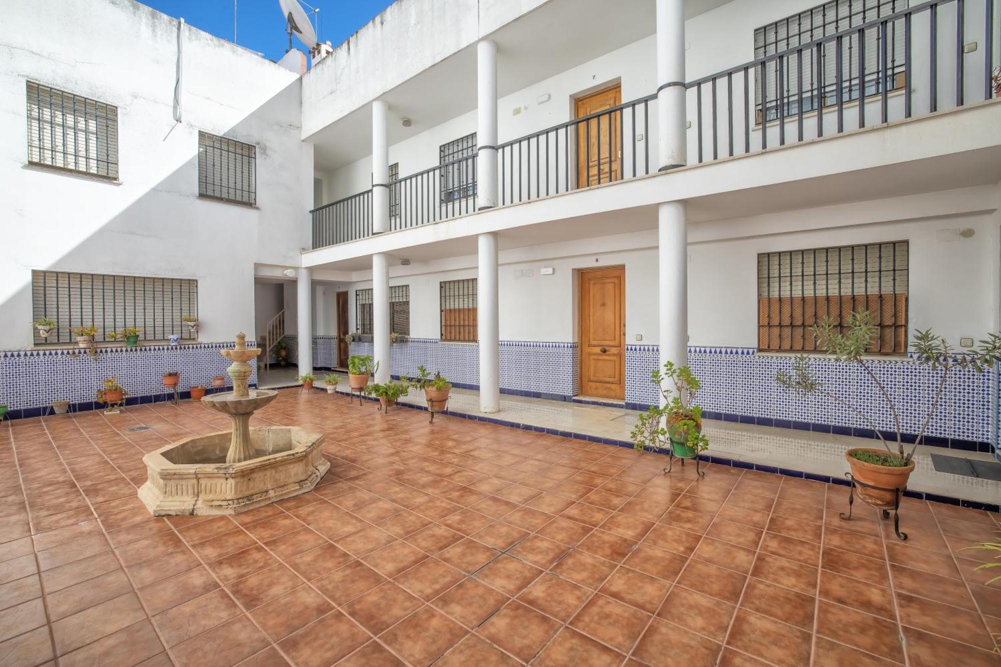 Las Azucenas De Conchaa- Parking Privado Gratuito Córdoba Kültér fotó